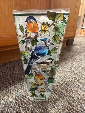 AMIA Hand Painted Stained Glass Colorful Vase Birds Amazing
